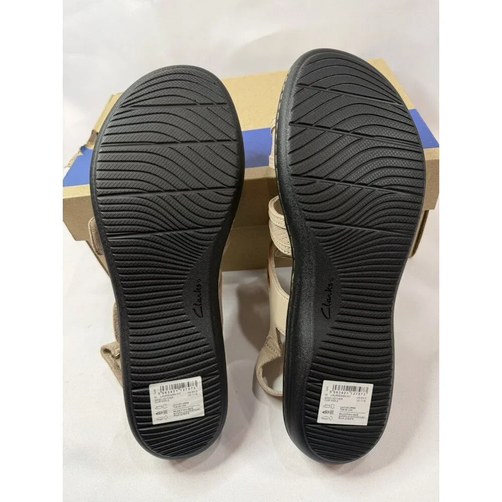 Clarks LaurieAnn Ivy Size 11 Sand Sandals Tan Leather Shoes Women’s Adjustable - Picture 6 of 6